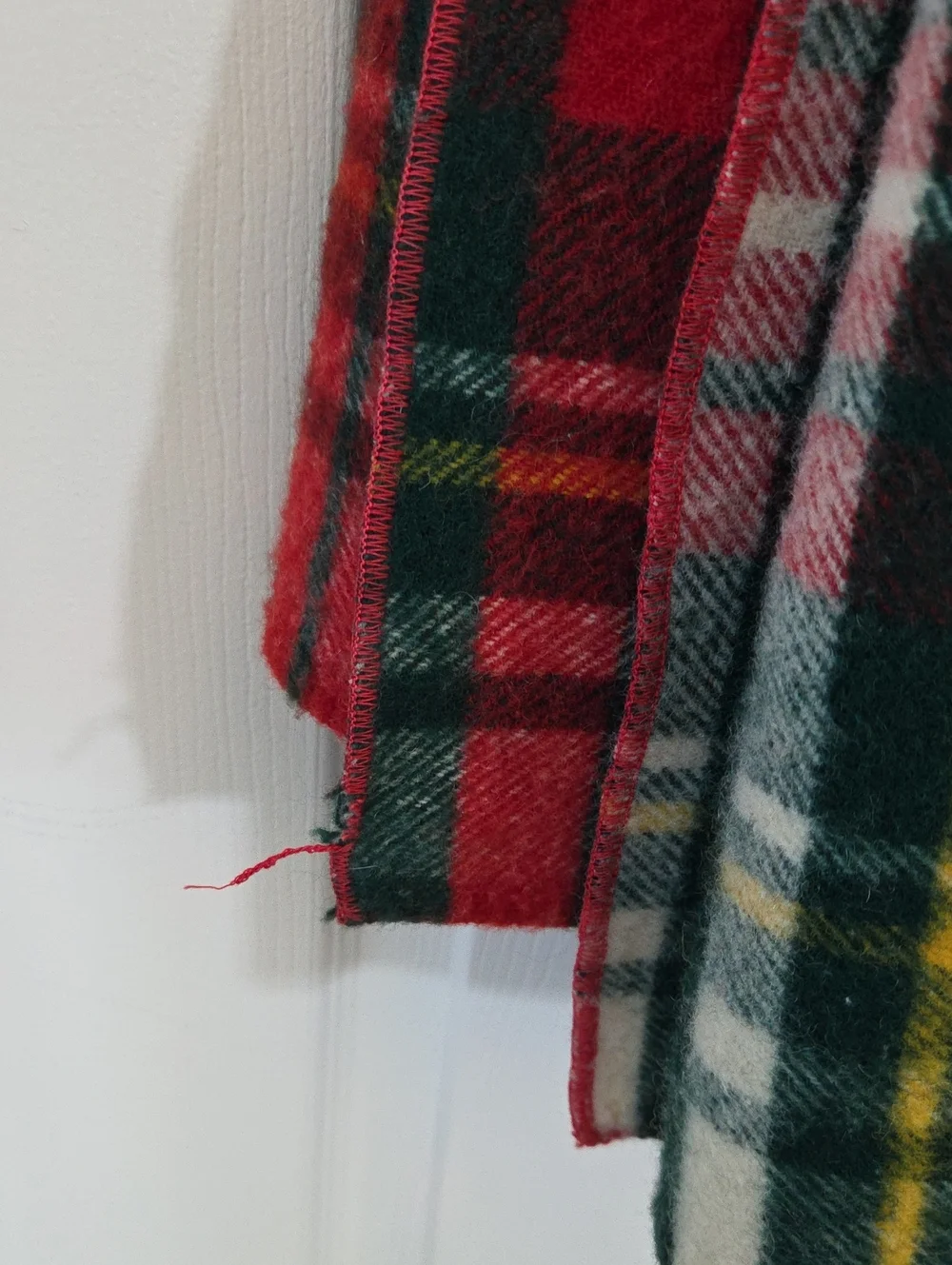 Vintage L.L. Bean Wool Tartan Plaid Blanket Red Green Cabin Cottage